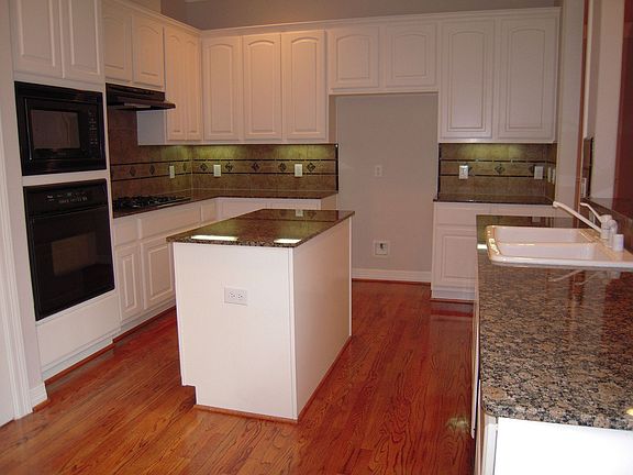 Granite counters in kitchen