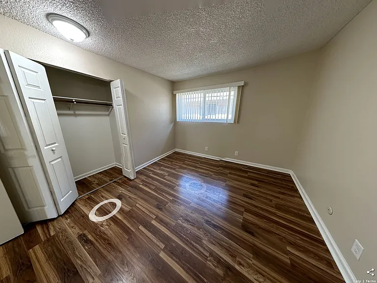 1901 Henry St #1 — Photo 5