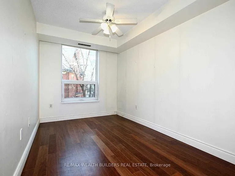77 Maitland Pl #207 — Photo 24