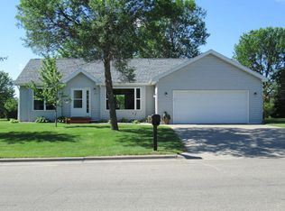 321 9th St SW, Perham, MN 56573