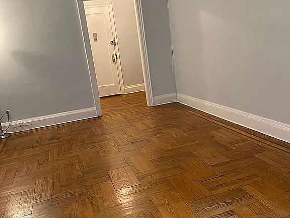 3rd image of 43-33 46th St #E1