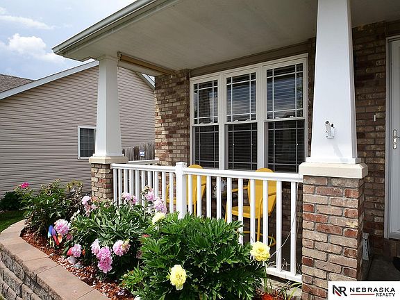 3rd image of 1822 Chloe Ln