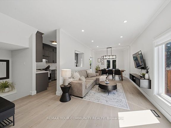 2nd image of 91 Downey Cir