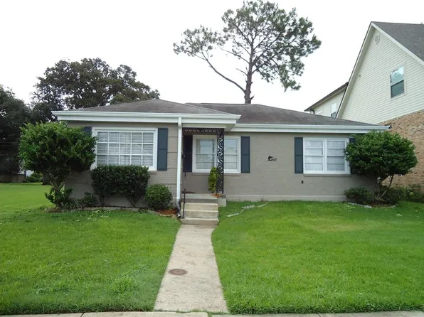 6635 Marshal Foch St, New Orleans, LA 70124
