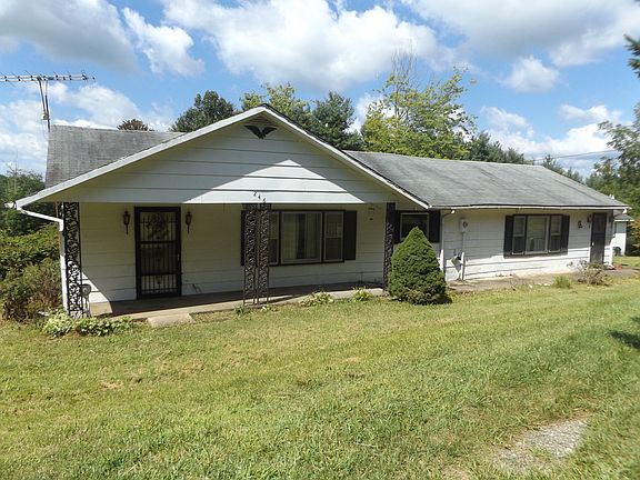 2nd image of 246 Bishops Chapel Ln