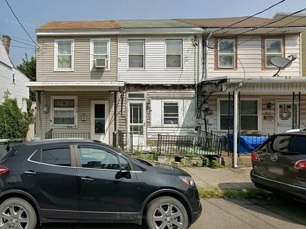 613 W Spruce St, Mahanoy City, PA 17948