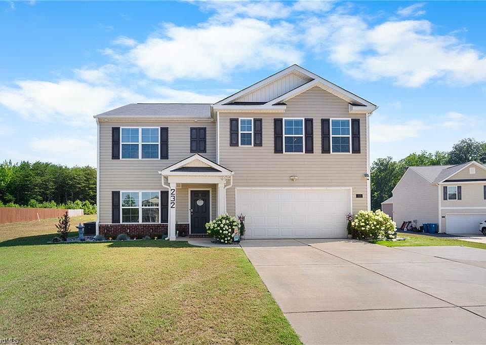 1st image of 232 Culloden Dr