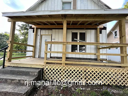 1033 S Gibson St Photo 1