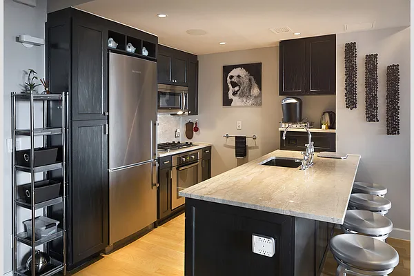Sold by Stribling | media 1