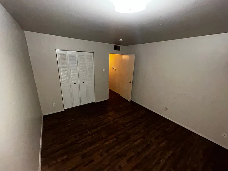 721 Thompson Dr #723-2F — Photo 10
