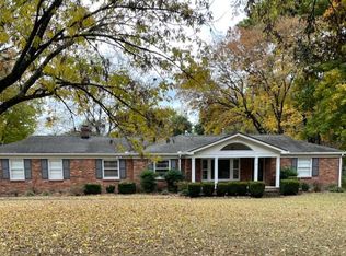 6113 Bresslyn Rd, Nashville, TN 37205