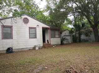 2825 Cherokee Cir E, Jacksonville, FL 32205