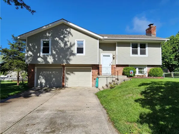 8504 N Pomona Ave, Kansas City, MO 64153