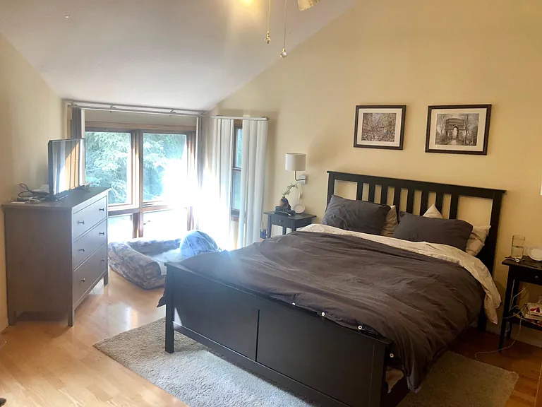 3100 Willow St #D — Photo 4