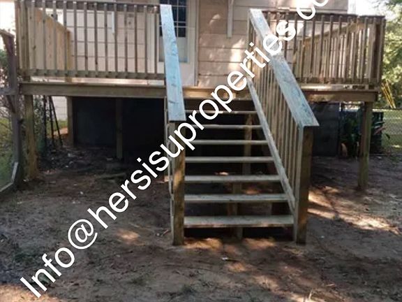 2nd image of 307 Vernon Ct #A