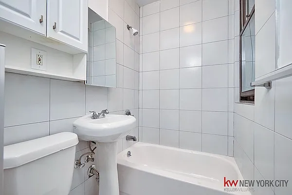 Rented by Keller Williams NYC | media 32