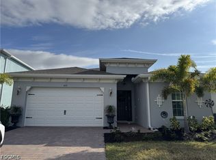 479 Spring Hill Lake Loop, Cape Coral, FL 33993