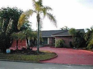 9426 NW 2nd St, Coral Springs, FL 33071