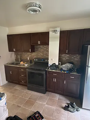 Rented by Metro Net Realty | media 1