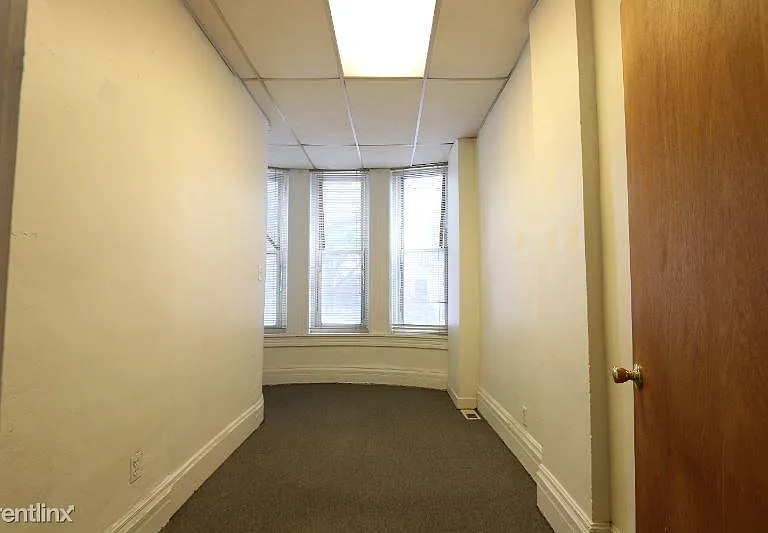 1414 W Polk St #1 — Photo 13