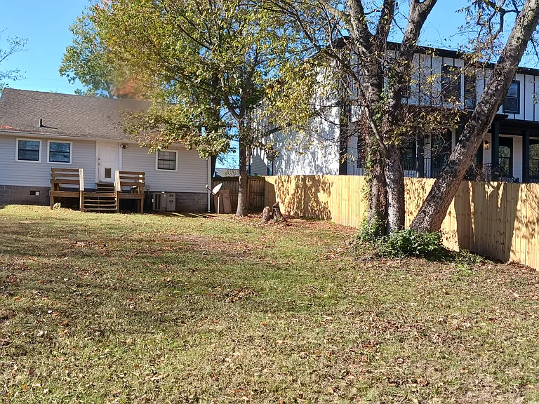 2406 Brasher Ave — Photo 29