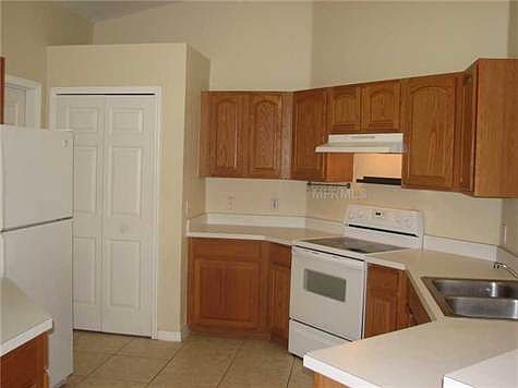 5th image of 2583 Tremont Dr