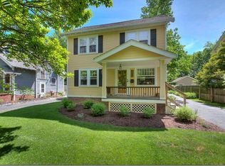 2559 Princeton Rd, Cleveland Heights, OH 44118