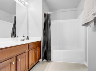 10759 Essex Hall Dr, Charlotte, NC 28277