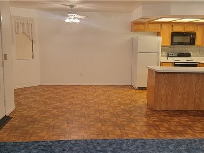 8410 Eldora Ave Unit 1076, Spring Valley, NV, 89117