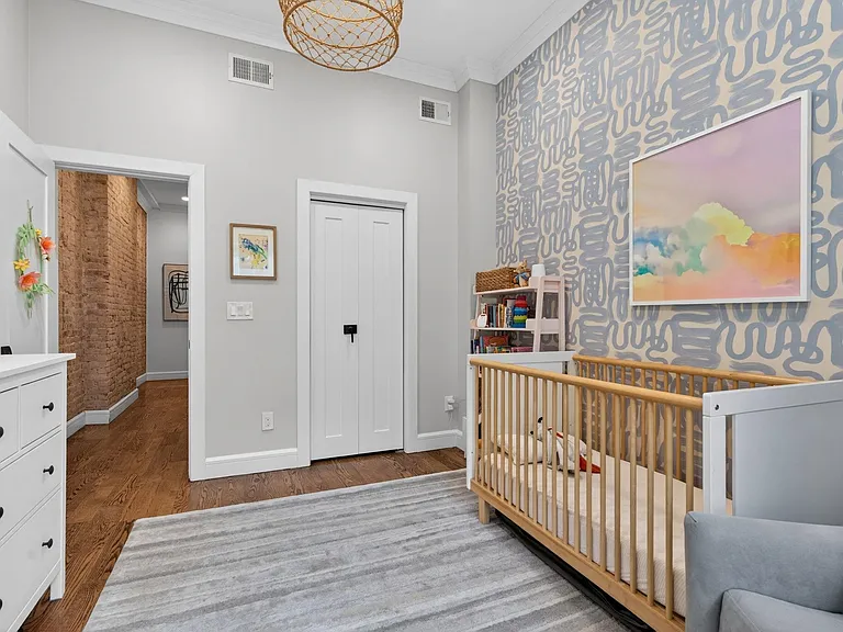 926 Park Ave — Photo 25