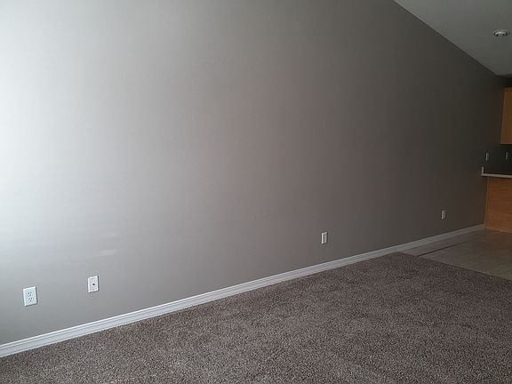 4th image of 860 S 5 W APT 25