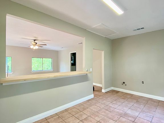 4th image of 256 Lake David Dr