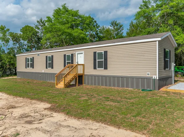 86 Walnut Dr, Defuniak Springs, FL 32433