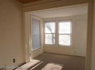 361 Shoreland Cir, Laurence Harbor, NJ 08879