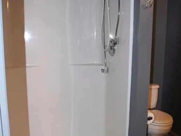 51 Garnet Dr, Bunker Hill, WV 25413