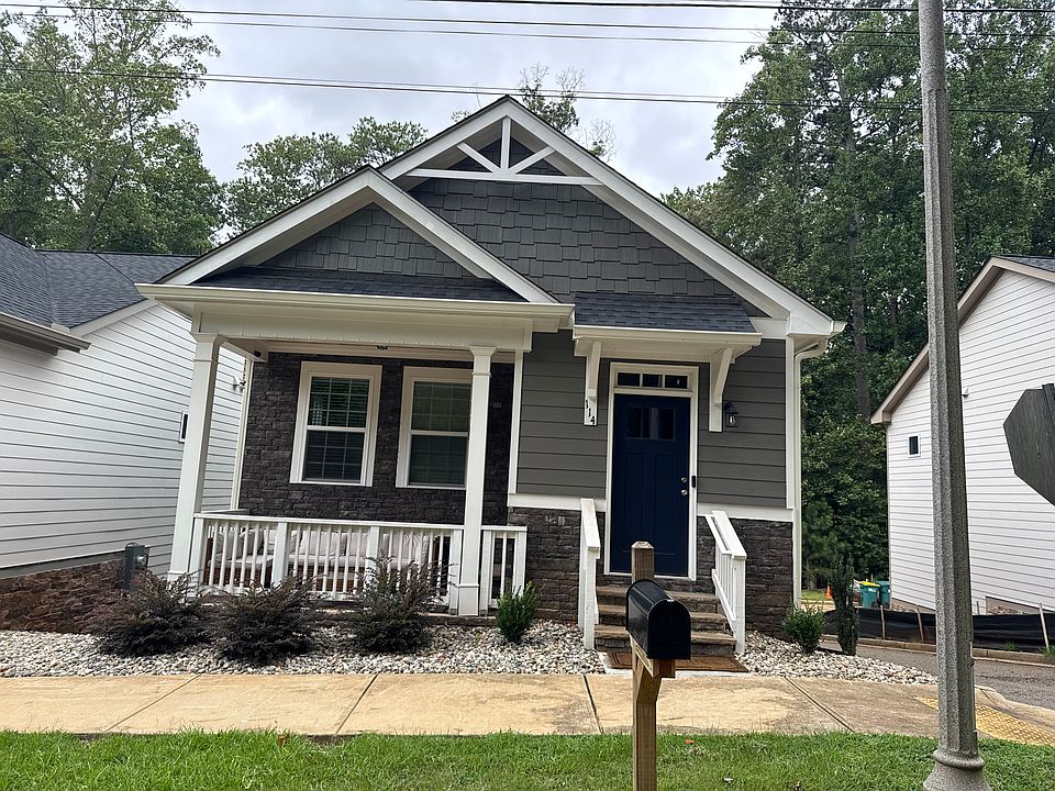1st image of 106 Lyndee Ln