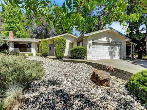 11016 Lakeshore S, Auburn, CA 95602