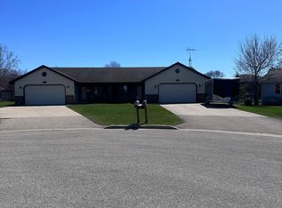 14 Duchess Ct, Appleton, WI 54914