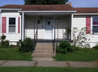 613 Mulvane St, Newcomerstown, OH 43832
