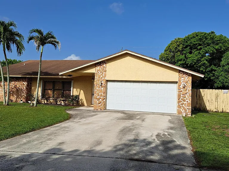 5934 Deerfield Pl — Photo 1