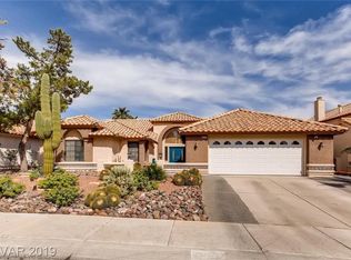 2916 Broken Willow Cir, Las Vegas, NV 89117