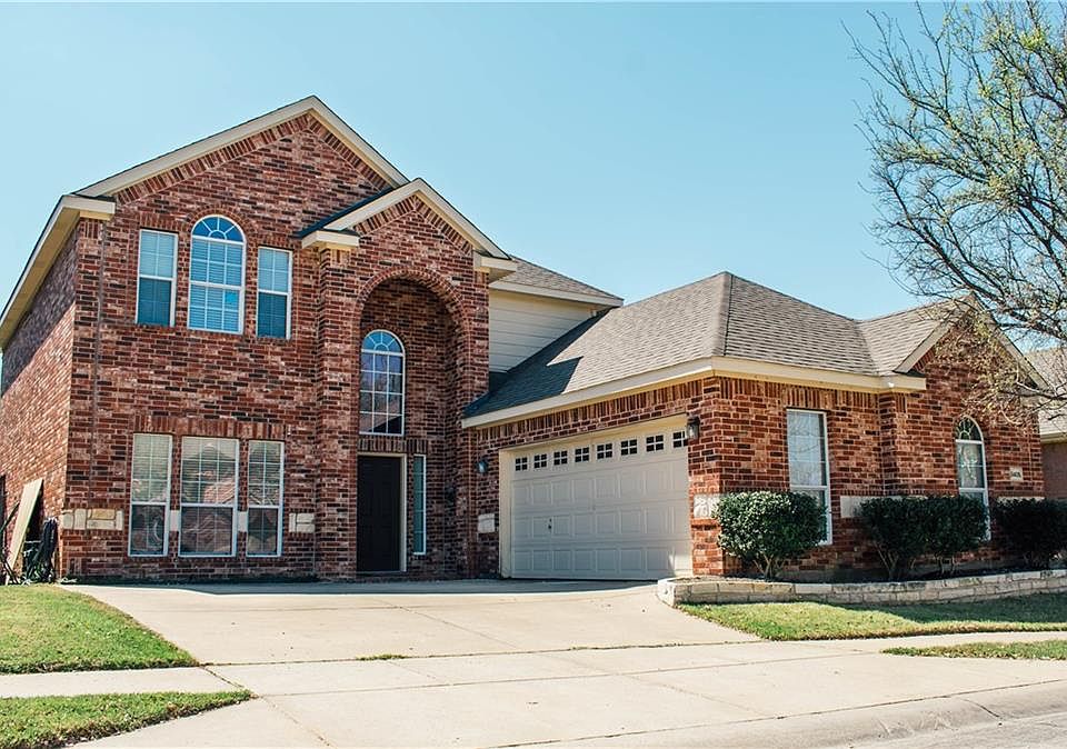 1st image of 8405 Blackwater Creek Trl