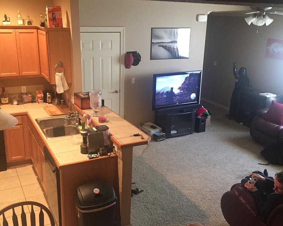 1st image of 209 S Woodsprings Dr