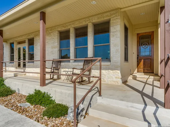 203 Horseshoe Bend, Boerne, TX 78006