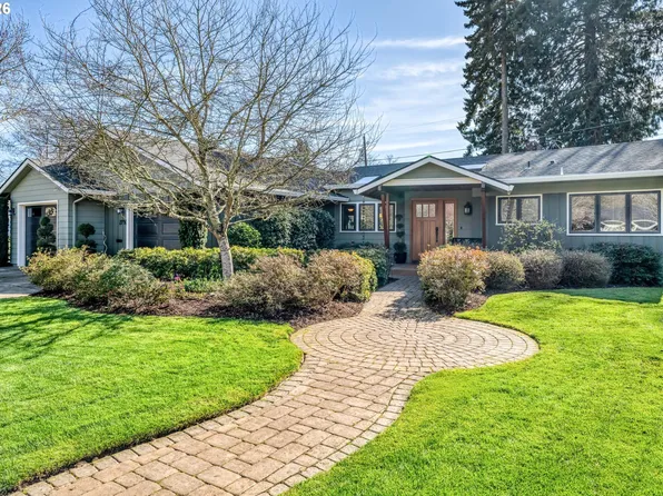 2746 Norbert Ln, Eugene, OR 97401