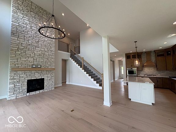 2nd image of 19840 Chatham Shore Ln