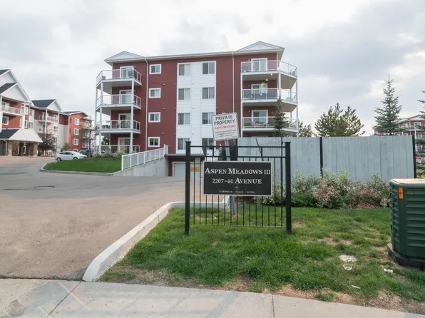2207 44th Ave NW #414, Edmonton, AB T6T 0T2