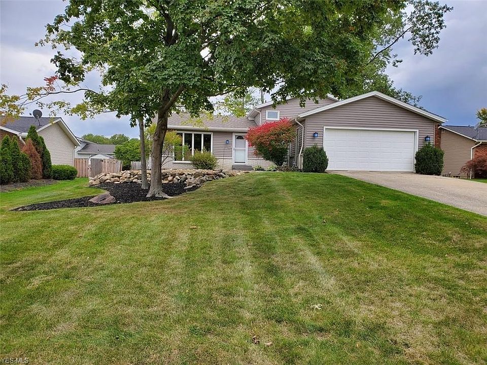 1st image of 204 Normandy Dr