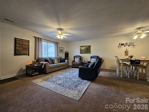 4th image of 505 2nd Street Pl NE APT D2