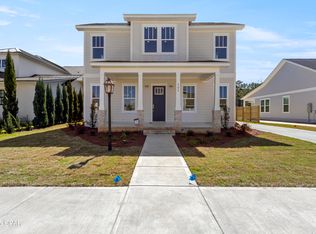 121 Charleston Ct, Panama City Beach, FL 32407